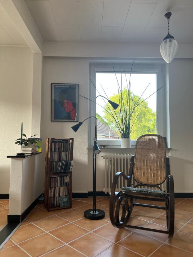 Aussergewoehnliches Haus Mit Sauna, Kamin Und Garten Вільгельмсгафен Екстер'єр фото