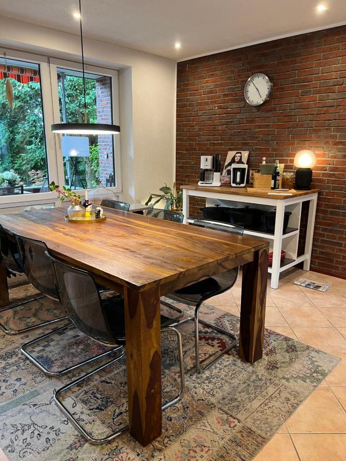 Aussergewoehnliches Haus Mit Sauna, Kamin Und Garten Вільгельмсгафен Екстер'єр фото
