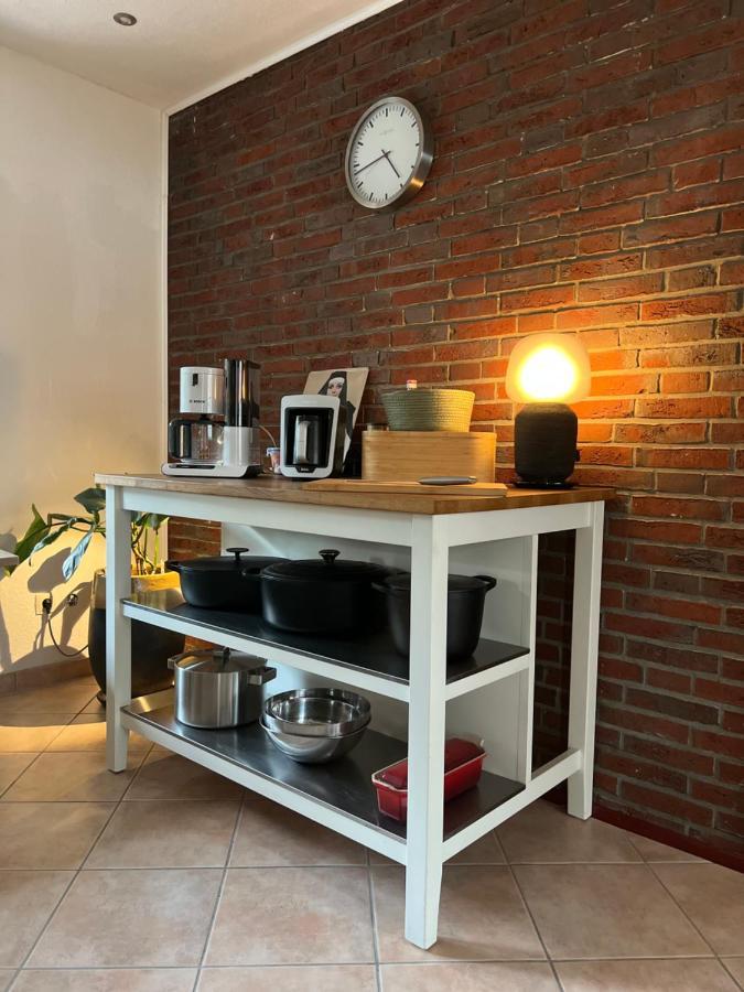Aussergewoehnliches Haus Mit Sauna, Kamin Und Garten Вільгельмсгафен Екстер'єр фото