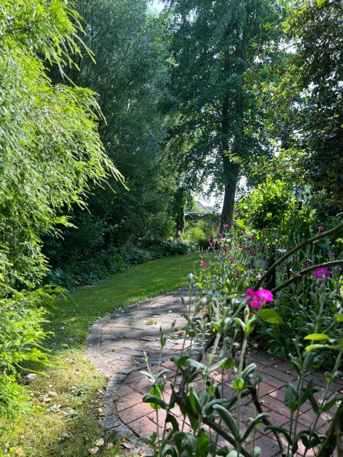 Aussergewoehnliches Haus Mit Sauna, Kamin Und Garten Вільгельмсгафен Екстер'єр фото