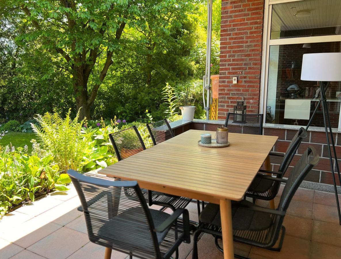Aussergewoehnliches Haus Mit Sauna, Kamin Und Garten Вільгельмсгафен Екстер'єр фото